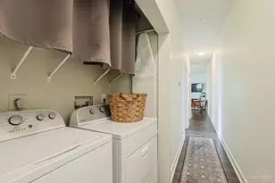 985 Paradrome St, Cincinnati, OH 45202 - Photo 14