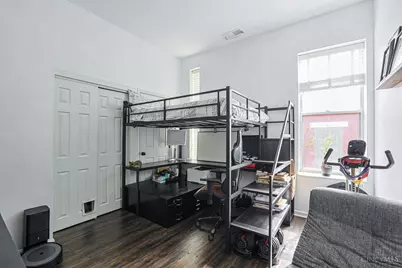 985 Paradrome Street #B, Cincinnati, OH 45202 - Photo 12