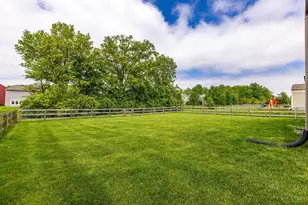 7173 Birkdale Dr, Hamilton Township, OH 45039 - Photo 50