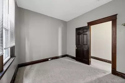 5906 Highland Avenue, Elmwood Place, OH 45216 - Photo 12