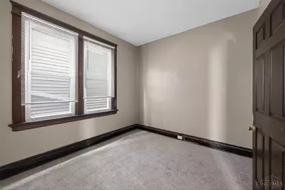 5906 Highland Avenue, Elmwood Place, OH 45216 - Photo 16