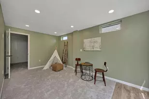 5750 Azra Ct, Hamilton Township, OH 45152 - Photo 18