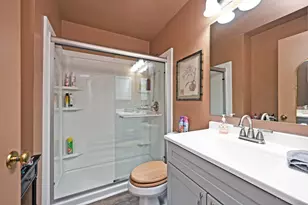 1056 Crisfield Dr, Union Township, OH 45245 - Photo 24