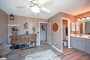 1056 Crisfield Dr, Union Township, OH 45245 - Photo 26