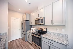 1506 Summerview Ln, Miami Township, OH 45150 - Photo 14