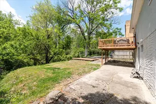 5781 Kennedy Ave, Cincinnati, OH 45213 - Photo 24