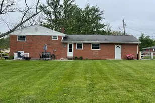 5638 Pleasant View Dr, Miami Township, OH 45150 - Photo 4