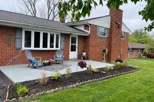 5638 Pleasant View Dr, Miami Township, OH 45150 - Photo 2