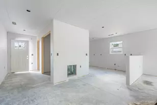 137 Pebble Crk Dr, Eaton, OH 45320 - Photo 4