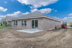 137 Pebble Crk Dr, Eaton, OH 45320 - Photo 16