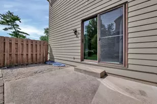 5015 Columbia Cir, West Chester, OH 45011 - Photo 2