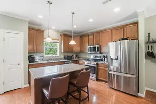 3346 Marburg Square Ln, Cincinnati, OH 45209 - Photo 8