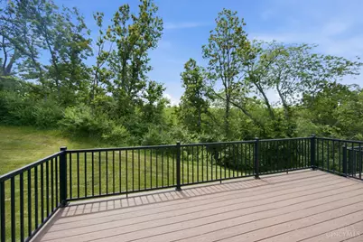 102 Blossom View Drive, Loveland, OH 45140 - Photo 4