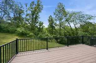 102 Blossom Vw Dr, Loveland, OH 45140 - Photo 4