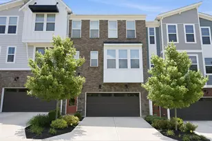 102 Blossom Vw Dr, Loveland, OH 45140 - Photo 1