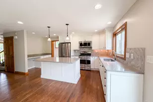 4758 Carriage Dr, Mason, OH 45040 - Photo 2