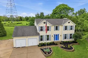 7808 Meadow Crest Ct, Deerfield Township, OH 45039 - Photo 2
