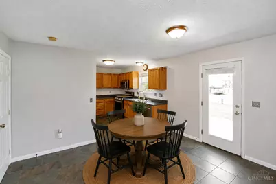 6067 Weber Oaks Drive, Miami Township, OH 45140 - Photo 8