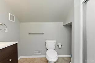 6148 Cambridge Ave, Cincinnati, OH 45230 - Photo 20