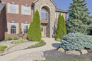 6755 Cherry Laurel Dr, Liberty Township, OH 45044 - Photo 4