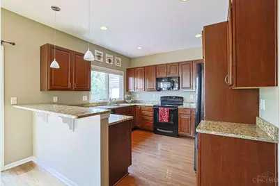 3450 Golden Ave #4, Cincinnati, OH 45226 - Photo 8