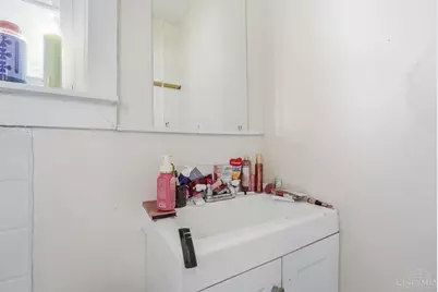 1743 Baltimore Avenue, Cincinnati, OH 45225 - Photo 64
