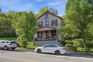 1743 Baltimore Ave, Cincinnati, OH 45225 - Photo 2