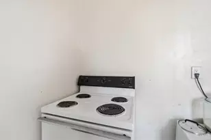 1743 Baltimore Ave, Cincinnati, OH 45225 - Photo 42