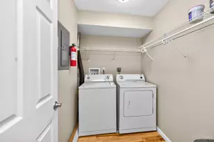 5986 Meadow Creek Dr, Miami Township, OH 45150 - Photo 18