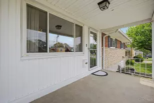 3368 Glenmont Ln, Green Township, OH 45248 - Photo 4