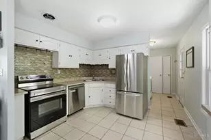 1433 Sunrise Dr, Loveland, OH 45140 - Photo 10