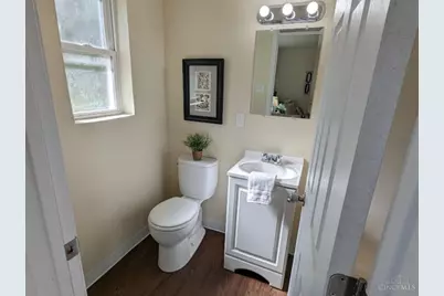 7743 Reading Road, Cincinnati, OH 45237 - Photo 12