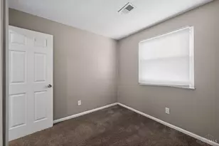 1331 Meredith Dr, Springfield Township, OH 45231 - Photo 4