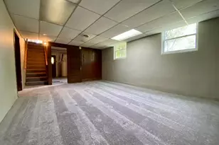 8525 Camargo Rd, Indian Hill, OH 45243 - Photo 36