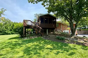 8525 Camargo Rd, Indian Hill, OH 45243 - Photo 42