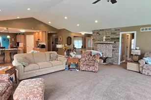 387 Reeder Rd, Vernon Township, OH 45107 - Photo 6