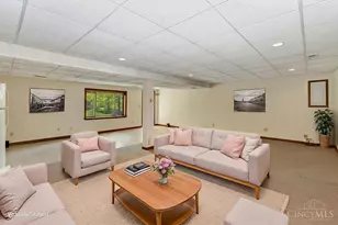 6895 Driftwood Ln, West Chester, OH 45241 - Photo 24