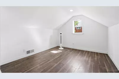 5792 Gaines Road, Green Township, OH 45247 - Photo 24