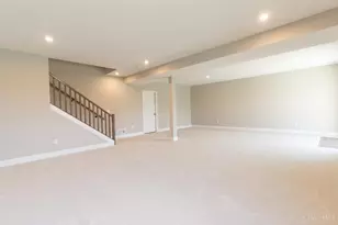 6977 Carlinridge Ln, Green Township, OH 45248 - Photo 32