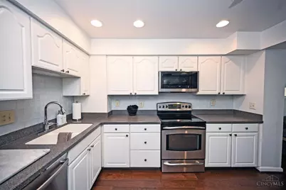 2334 Dana Avenue, Cincinnati, OH 45208 - Photo 14