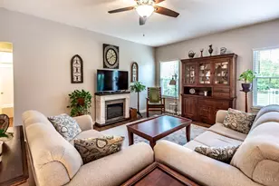 1914 Meadowsweet Dr, Turtle Creek Township, OH 45036 - Photo 14