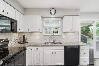 5318 Chatelaine Court, Green Township, OH 45247 - Photo 8