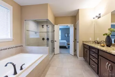 7953 Huntersknoll Court, Montgomery, OH 45242 - Photo 22