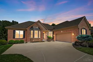 8072 Carnaby Ln, Sycamore Township, OH 45249 - Photo 2
