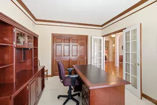 8072 Carnaby Ln, Sycamore Township, OH 45249 - Photo 10