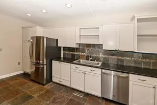 1128 Paxton Ave, Cincinnati, OH 45208 - Photo 14