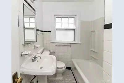 1128 Paxton Avenue, Cincinnati, OH 45208 - Photo 20
