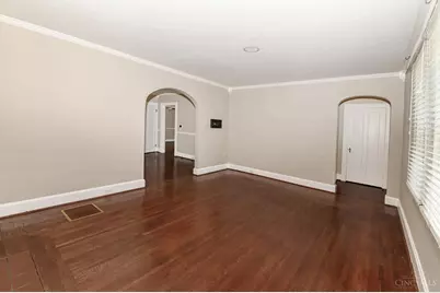 1128 Paxton Avenue, Cincinnati, OH 45208 - Photo 6