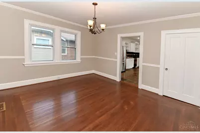 1128 Paxton Avenue, Cincinnati, OH 45208 - Photo 8