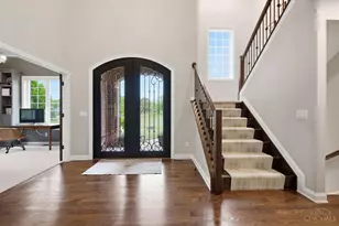 3266 Harborside Dr, Green Township, OH 45248 - Photo 4